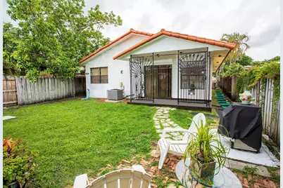3610 SW 14th St, Miami, FL 33145 - Photo 31