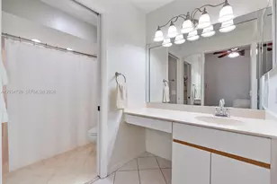 2073 Montpeliar, Weston, FL 33326 - Photo 19