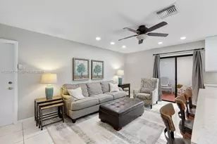 2073 Montpeliar, Weston, FL 33326 - Photo 23