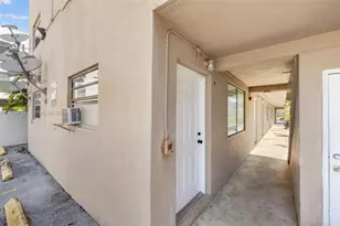 126 SW 18th Ave, Miami, FL 33135 - Photo 15