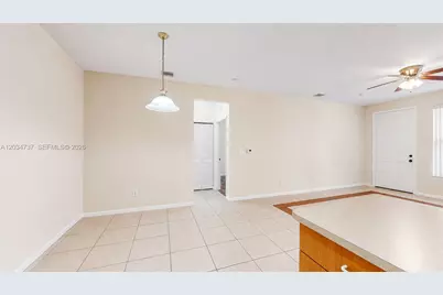 3557 Forest Hill Blvd #51, Palm Springs, FL 33406 - Photo 7