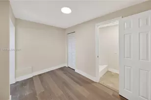 8200 NW 34th Ave, Miami, FL 33147 - Photo 23