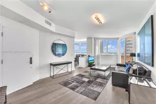 300 South Pointe Dr, Miami Beach, FL 33139 - Photo 3