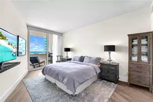 300 South Pointe Dr, Miami Beach, FL 33139 - Photo 15