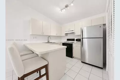 7611 SW 153rd Ct #204, Miami, FL 33193 - Photo 5