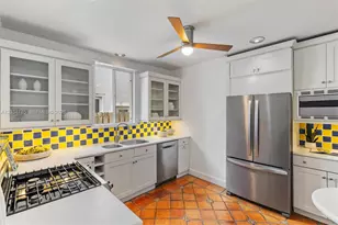 4531 Sheridan Ave, Miami Beach, FL 33140 - Photo 7