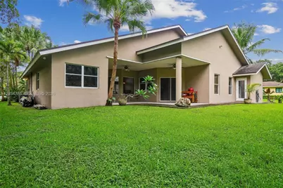 14591 SW 23rd St, Davie, FL 33325 - Photo 17
