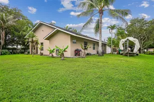 14591 SW 23rd St, Davie, FL 33325 - Photo 23