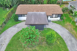 3810 NW 6th St, Lauderhill, FL 33311 - Photo 5