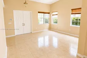 5420 SW 134th Ave, Miramar, FL 33027 - Photo 7