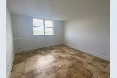 2450 NE 135th St #1012, North Miami, FL 33181 - Photo 7