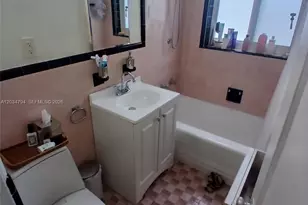 4427 SW 16th St, Miami, FL 33134 - Photo 11