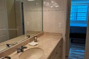 1980 S Ocean Dr, Hallandale Beach, FL 33009 - Photo 35