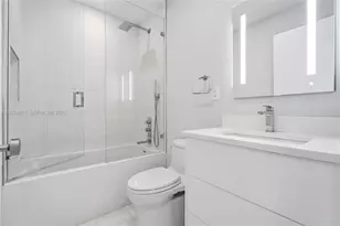 19941 NE 36th Pl, Aventura, FL 33180 - Photo 29