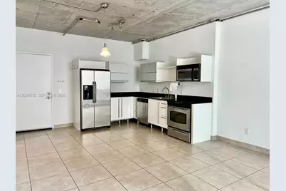 690 SW 1st Ct #1026, Miami, FL 33130 - Photo 3