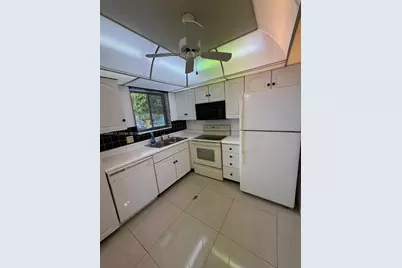 200 S Waterway Dr S #107, Lantana, FL 33462 - Photo 5