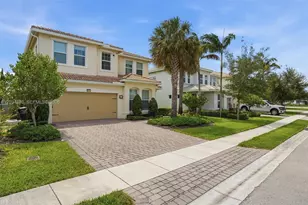 1512 Bursera Ter, Hollywood, FL 33021 - Photo 3