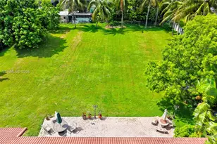 9810 NW 137th St, Hialeah Gardens, FL 33018 - Photo 119