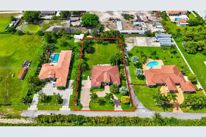 9810 NW 137th St, Hialeah Gardens, FL 33018 - Photo 83