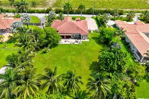 9810 NW 137th St, Hialeah Gardens, FL 33018 - Photo 117