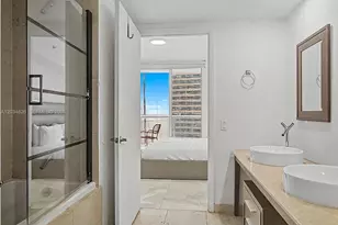485 Brickell Ave, Miami, FL 33131 - Photo 13