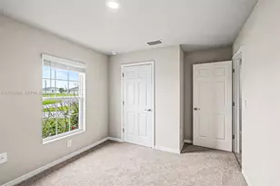 9045 Maywood Cir, Labelle, FL 33935 - Photo 15
