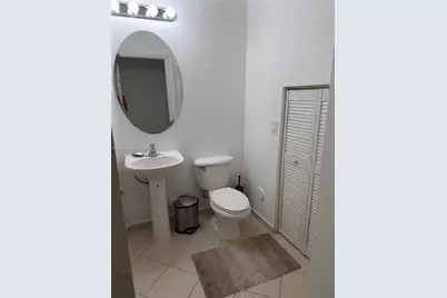10383 NW 30th Ter, Doral, FL 33172 - Photo 9