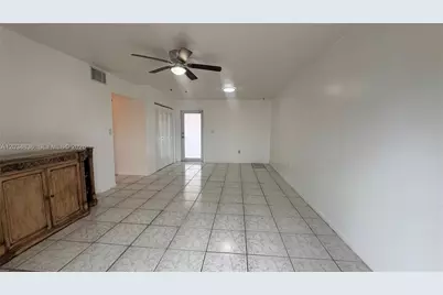 7646 Abbott Ave #3, Miami Beach, FL 33141 - Photo 7