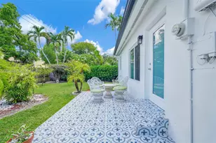 240 Nahkoda Dr, Miami Springs, FL 33166 - Photo 39