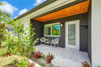 240 Nahkoda Dr, Miami Springs, FL 33166 - Photo 5