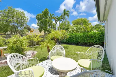 240 Nahkoda Dr, Miami Springs, FL 33166 - Photo 53