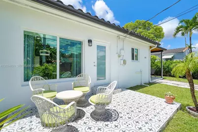 240 Nahkoda Dr, Miami Springs, FL 33166 - Photo 41