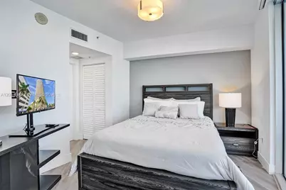 1750 N Bayshore Dr #3802, Miami, FL 33132 - Photo 19