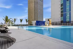 325 S Biscayne Blvd, Miami, FL 33131 - Photo 29