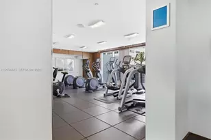325 S Biscayne Blvd, Miami, FL 33131 - Photo 37