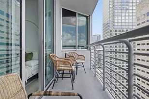325 S Biscayne Blvd, Miami, FL 33131 - Photo 5