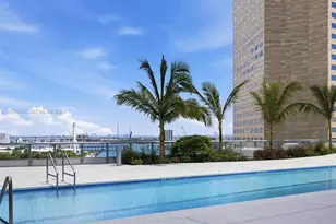 325 S Biscayne Blvd, Miami, FL 33131 - Photo 35