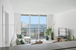 325 S Biscayne Blvd, Miami, FL 33131 - Photo 15