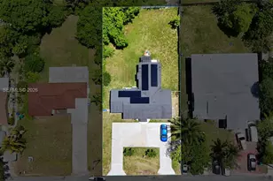 420 NW 145th St, Miami, FL 33168 - Photo 43
