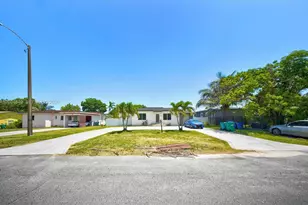 420 NW 145th St, Miami, FL 33168 - Photo 3