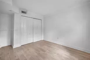 3245 Virginia St, Miami, FL 33133 - Photo 9