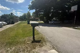 767 SW 5th Terrace, Florida City, FL 33034 - Photo 19