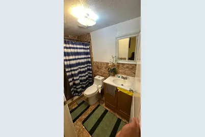 2343 NW 102nd St, Miami, FL 33147 - Photo 19