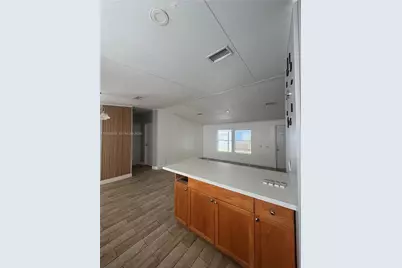 19800 SW 180th Ave, Miami, FL 33187 - Photo 11