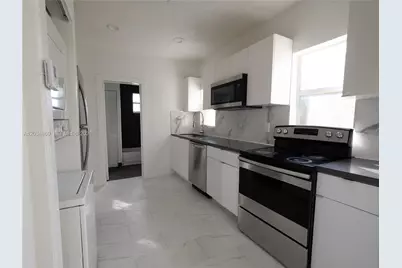 2272 NW 2nd St #2, Miami, FL 33125 - Photo 11