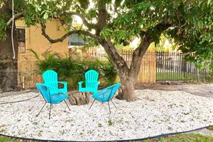 2272 NW 2nd St, Miami, FL 33125 - Photo 17