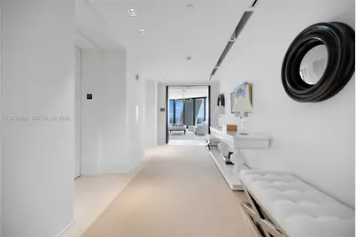 1000 Biscayne Blvd #3701, Miami, FL 33132 - Photo 17