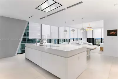 1000 Biscayne Blvd #3701, Miami, FL 33132 - Photo 21