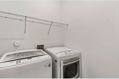 21483 SW 132nd Pl, Miami, FL 33177 - Photo 23