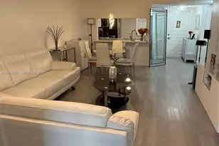 10312 NW 24th Pl, Sunrise, FL 33322 - Photo 11